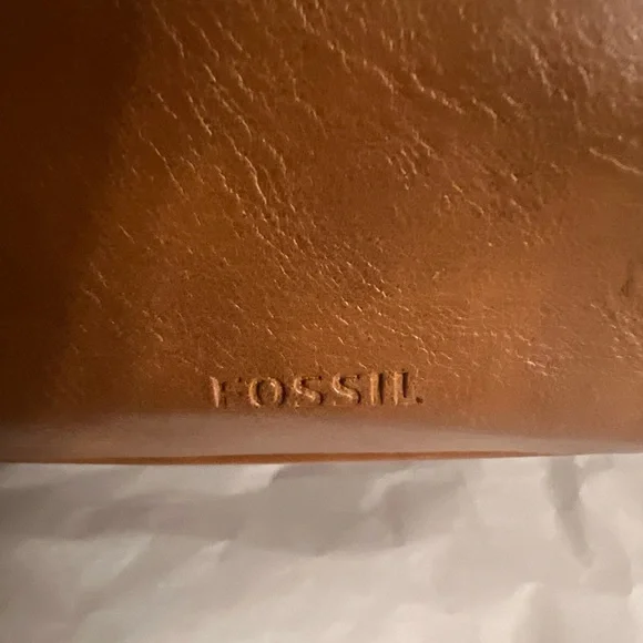 Fossil Ivory Tote Bag - Picture 4 of 11